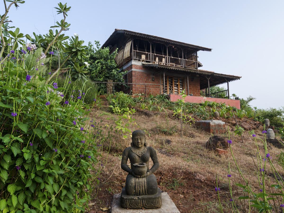 SaffronStays Villa 270 Dāpoli Esterno foto